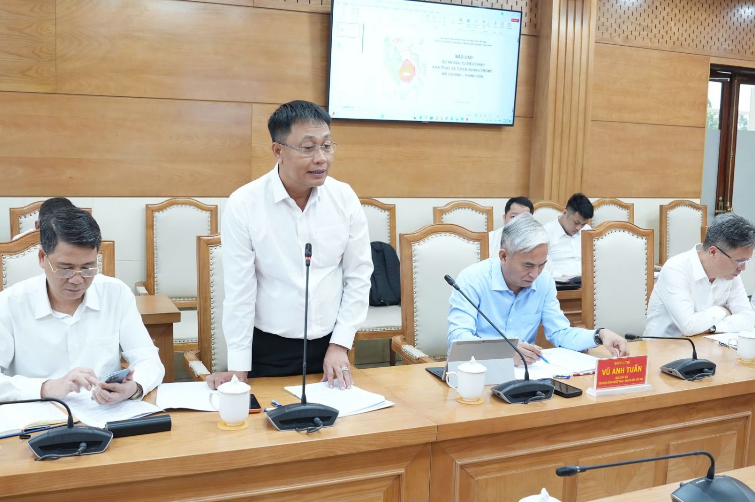 TKV và tỉnh Thanh Hóa gỡ khó cho các đơn vị sản xuất kinh doanh Dự án Điều chỉnh khai thác và chế biến quặng Cromit Cổ Định