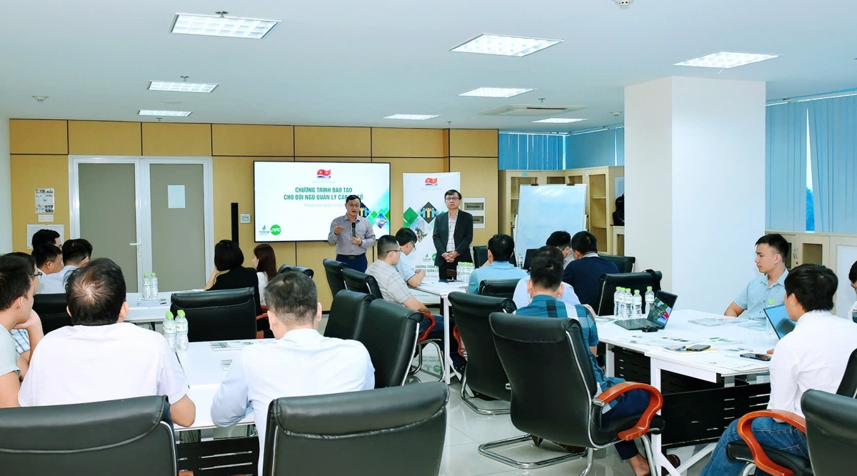 Vietsovpetro khai giảng khóa đào tạo nâng cao năng lực cho đội ngũ quản lý cấp cơ sở
