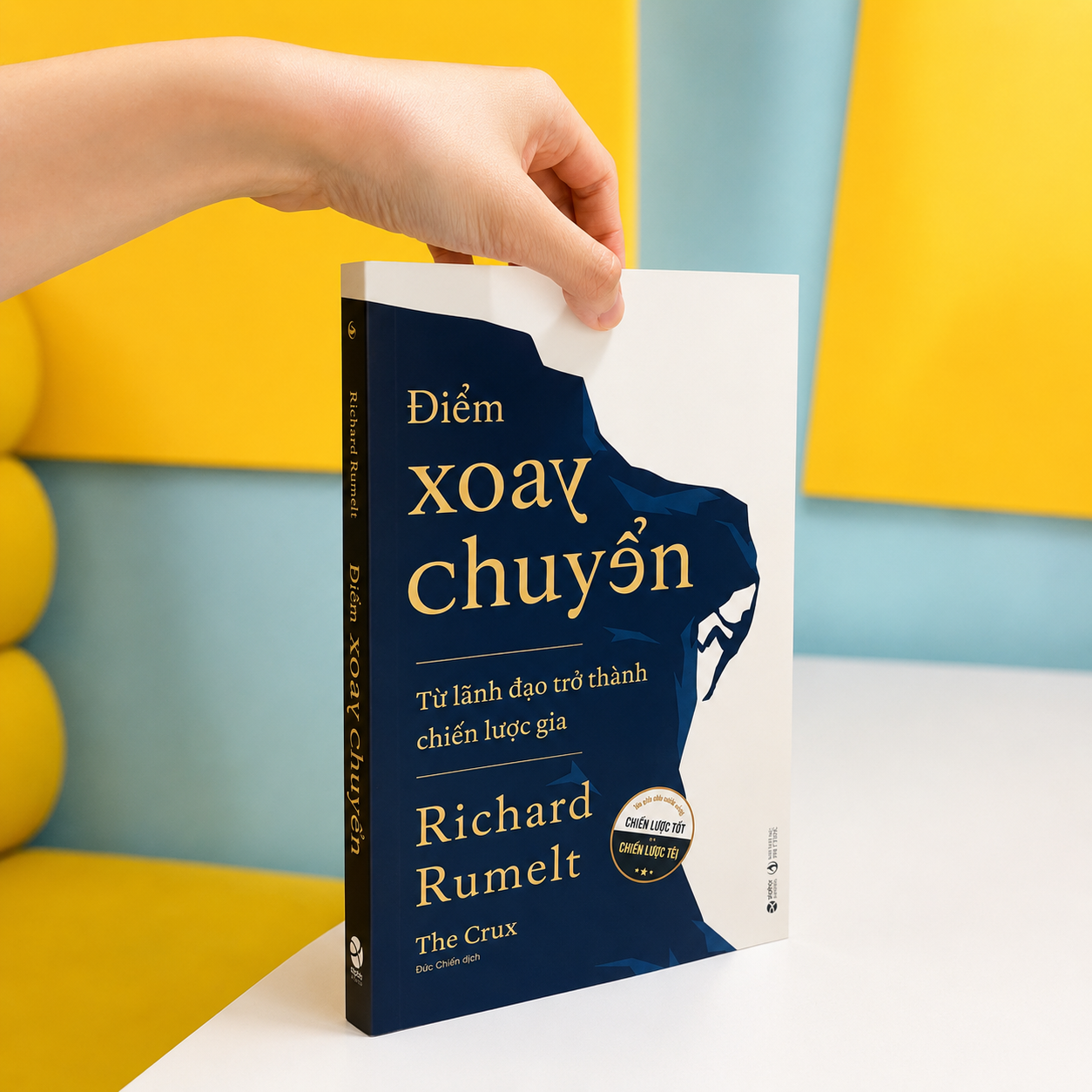 “Điểm xoay chuyển”: Khi nhà lãnh đạo trở thành chiến lược gia