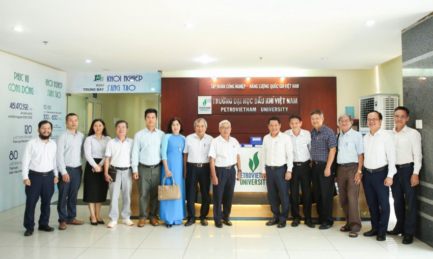 PVU đón tiếp và làm việc với Hội Dầu khí Vũng Tàu: Kết nối tri thức, truyền lửa cho thế hệ trẻ PVU làm việc với Chi hội Dầu khí Vũng Tàu: Kết nối tri thức, truyền lửa cho thế hệ trẻ