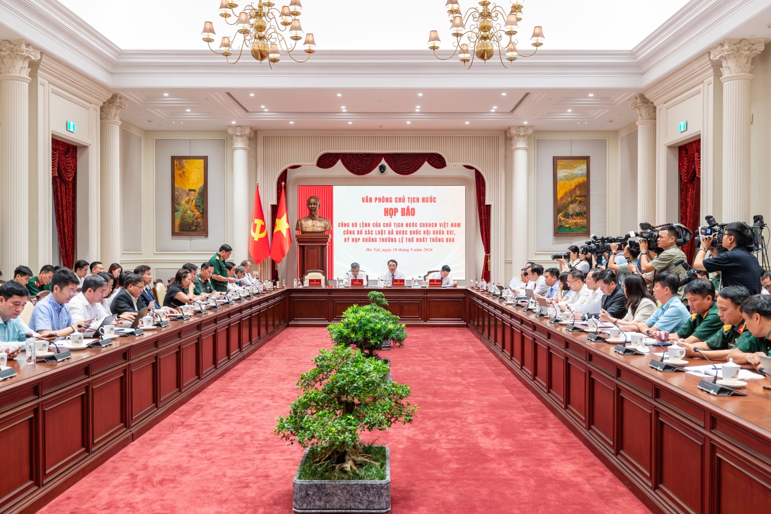Công bố Lệnh của Chủ tịch nước về Luật Dầu khí năm 2026