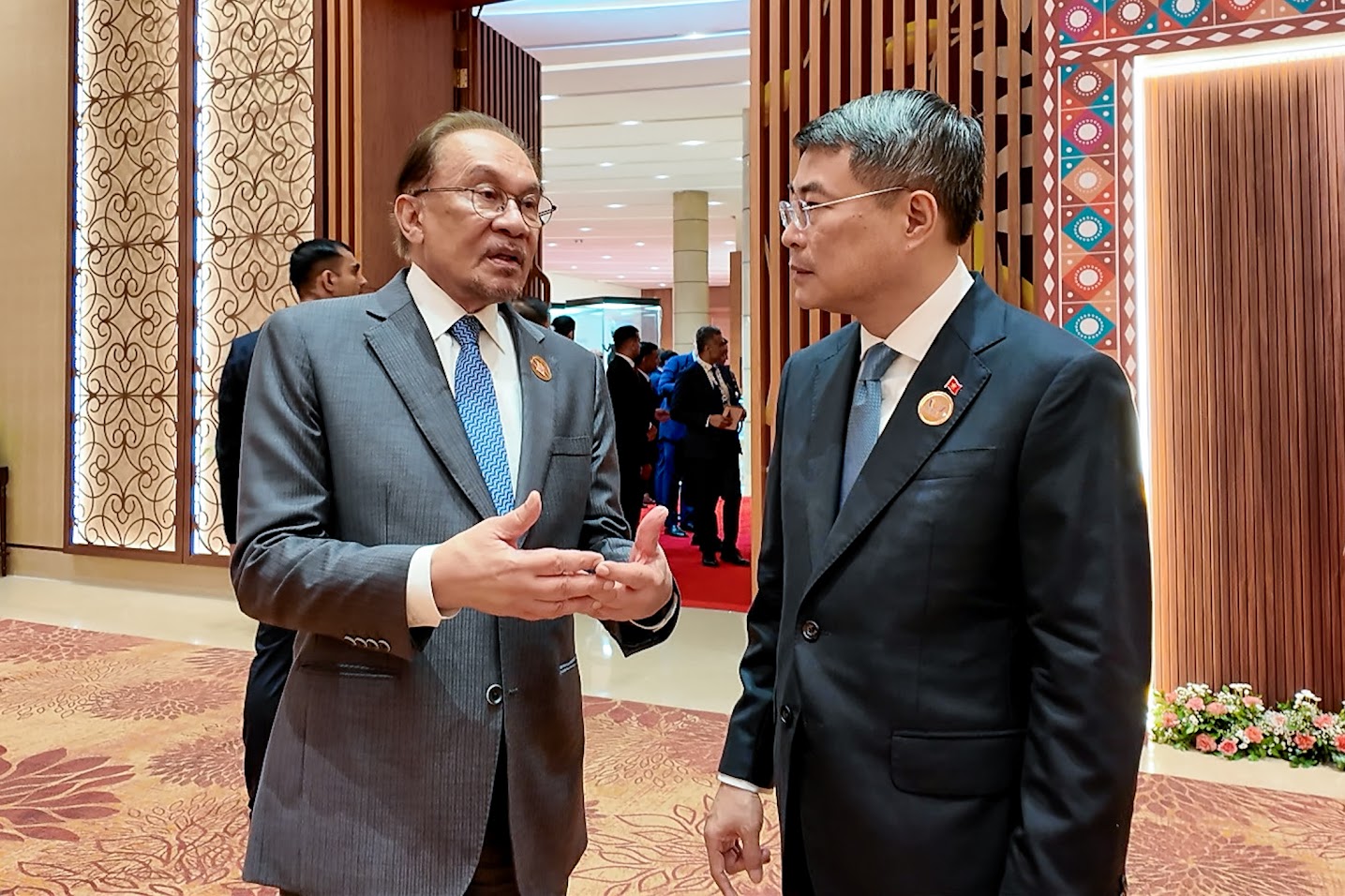 Thủ tướng Lê Minh Hưng gặp lãnh đạo các nước, tổ chức quốc tế Thủ tướng Lê Minh Hưng gặp lãnh đạo các nước, tổ chức quốc tế
