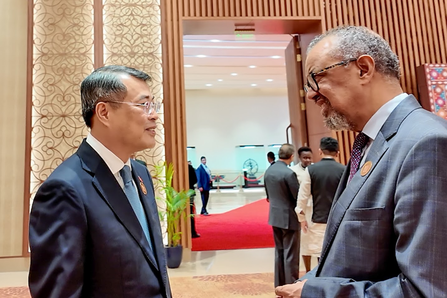 Thủ tướng Lê Minh Hưng gặp lãnh đạo các nước, tổ chức quốc tế Thủ tướng Lê Minh Hưng gặp lãnh đạo các nước, tổ chức quốc tế