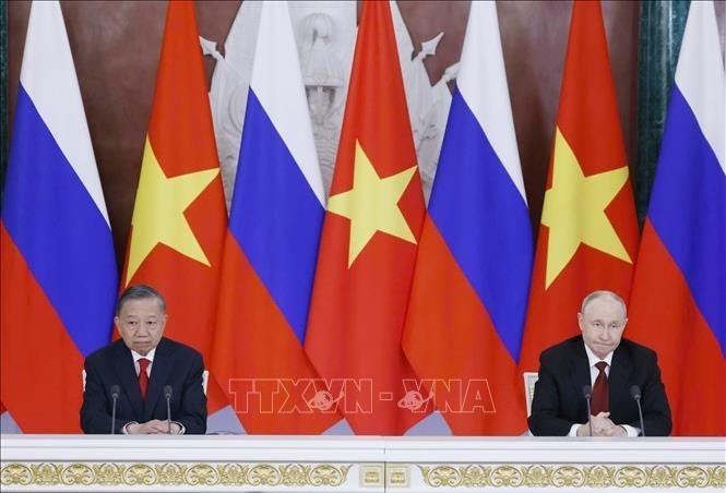 Energy, Oil and Gas Remain Key Pillars of Vietnam – Russia Strategic Relations