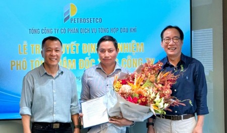 PETROSETCO trao quyết định bổ nhiệm Phó Tổng Giám đốc