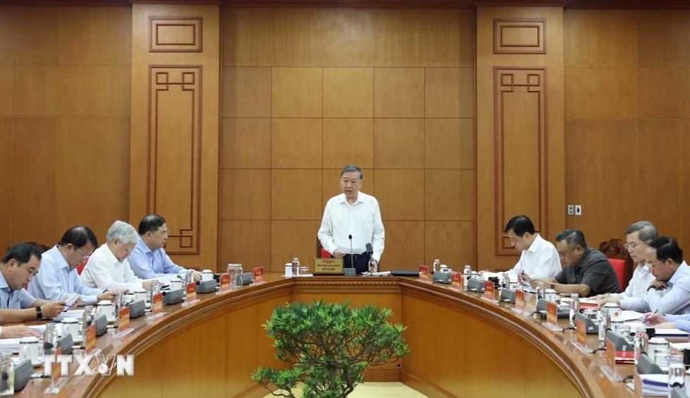Tổng Bí thư, Chủ tịch nước Tô Lâm: Hoàn thiện quy định về đảng viên làm kinh tế tư nhân, phát huy nguồn lực cho phát triển