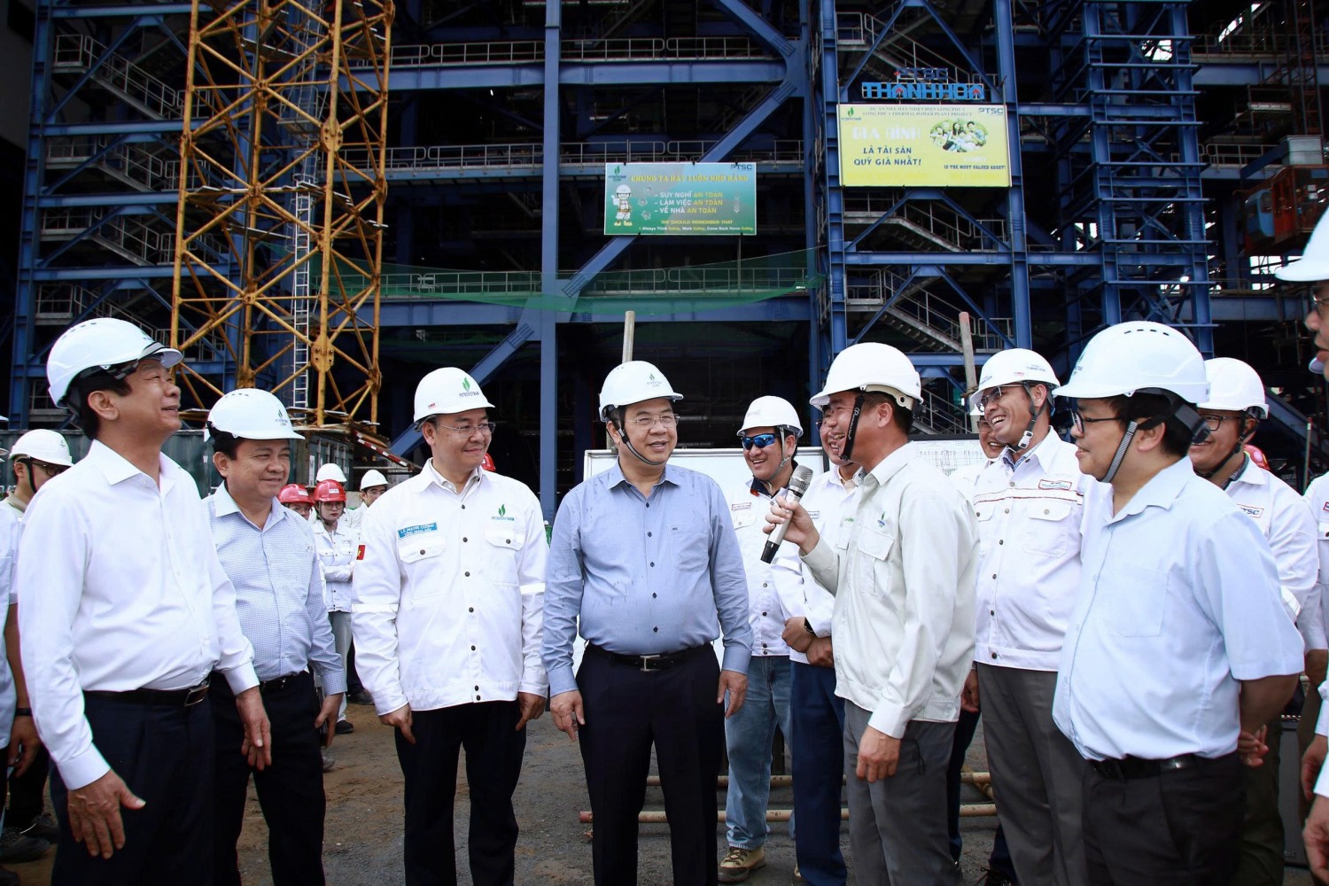 PETROVIETNAM đề xuất giải pháp thúc đẩy các dự án năng lượng trọng điểm tại Cần Thơ