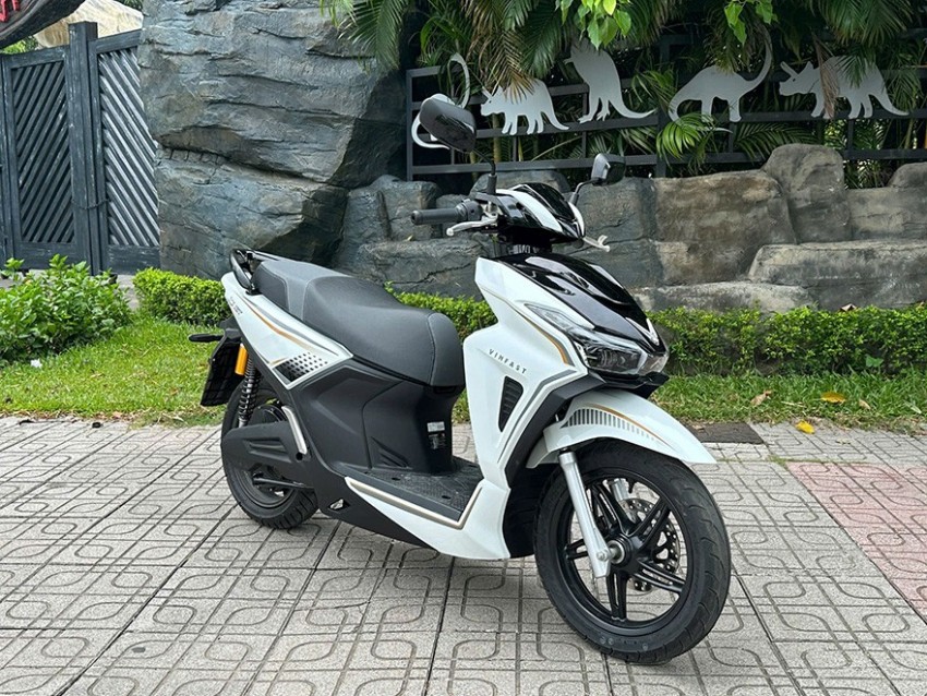 VinFast Kinet ghi điểm với Gen Z nhờ “chất” từ kiểu dáng đến cảm giác lái VinFast Kinet ghi điểm với Gen Z nhờ “chất” từ kiểu dáng đến cảm giác lái