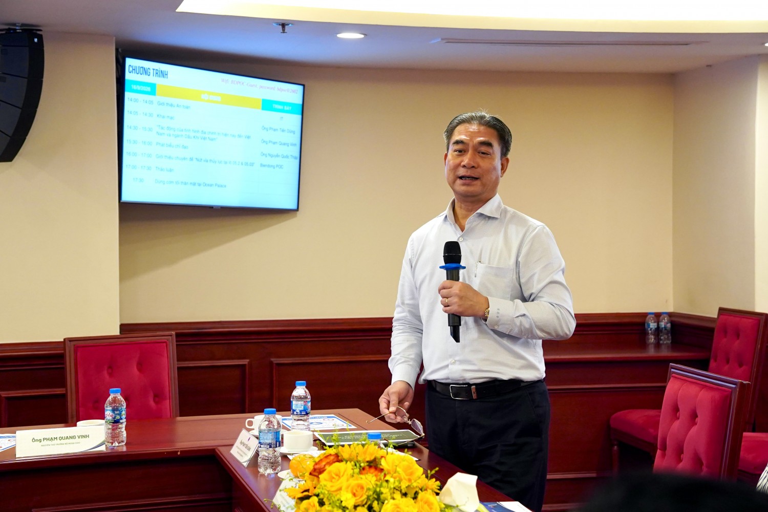 Chi hội Dầu khí TP HCM họp Ban Chấp hành, tọa đàm về tác động địa chính trị đối với ngành dầu khí - năng lượng