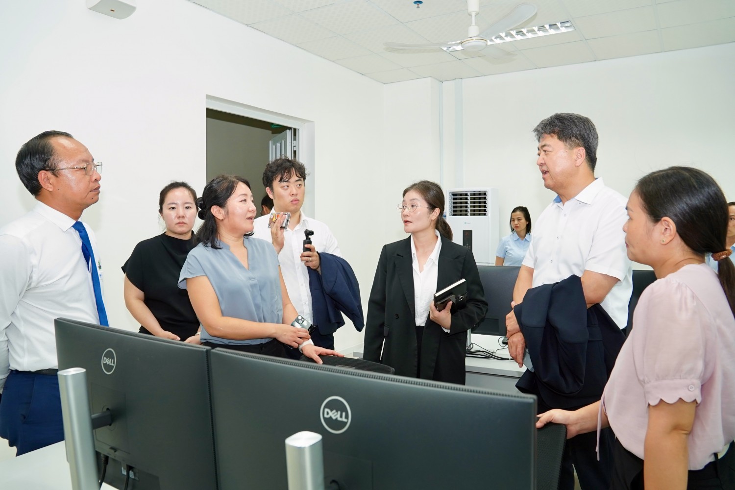 PV College và đối tác Hàn Quốc trao đổi hợp tác đào tạo nhân lực điện hạt nhân
