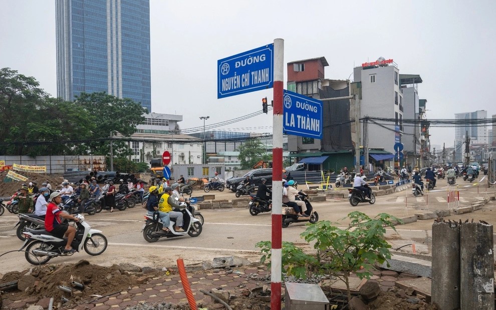 Hà Nội điều chỉnh giao thông trên đường La Thành