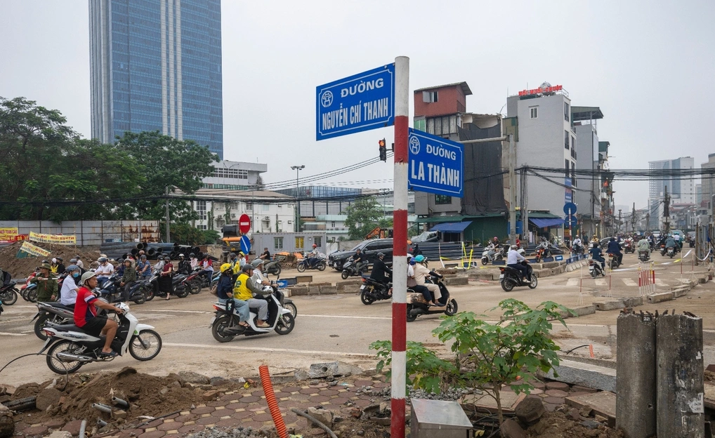 Hà Nội điều chỉnh giao thông phố La Thành