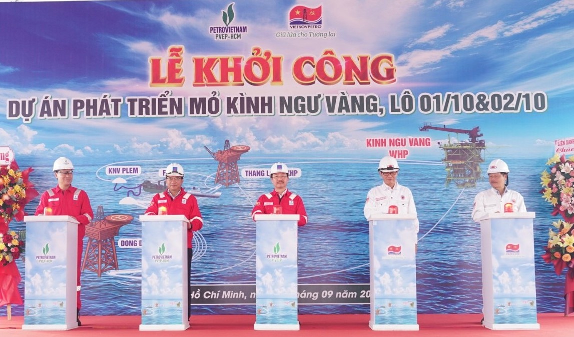 Khởi công Dự án phát triển mỏ Kình Ngư Vàng, Lô 01/10&02/10