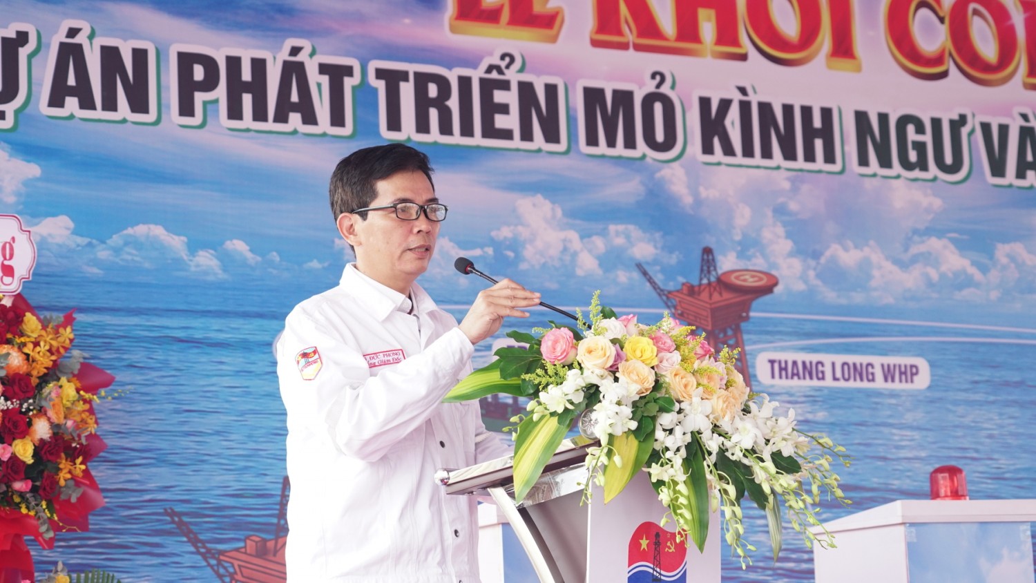 Khởi công Dự án phát triển mỏ Kình Ngư Vàng, Lô 01/10&02/10 Khởi công Dự án phát triển mỏ Kình Ngư Vàng, Lô 01/10&02/10