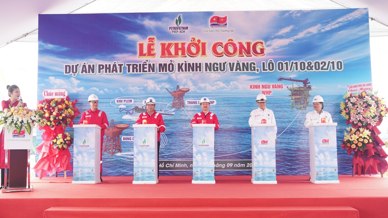 Khởi công Dự án phát triển mỏ Kình Ngư Vàng, Lô 01/10&02/10 Khởi công Dự án phát triển mỏ Kình Ngư Vàng, Lô 01/10&02/10
