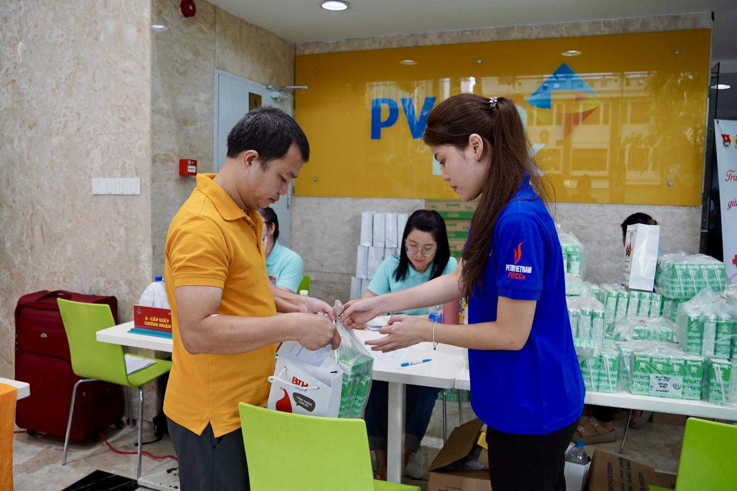 “Nhiệt huyết PETROVIETNAM” lan tỏa nghĩa tình từ những giọt máu hồng