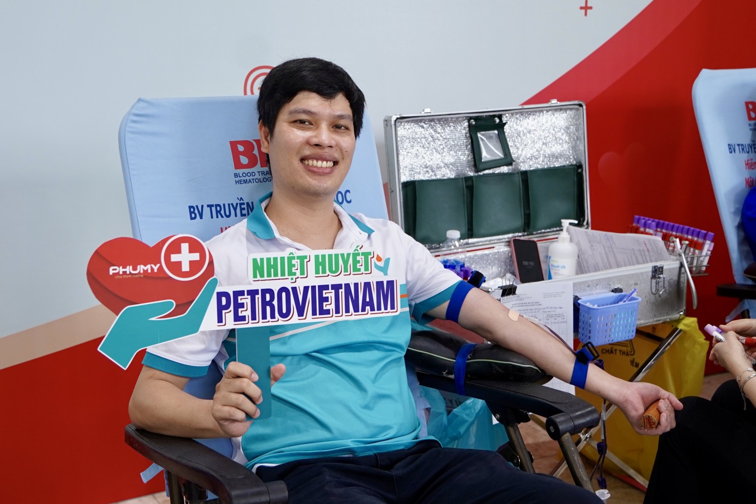 “Nhiệt huyết PETROVIETNAM” lan tỏa nghĩa tình từ những giọt máu hồng