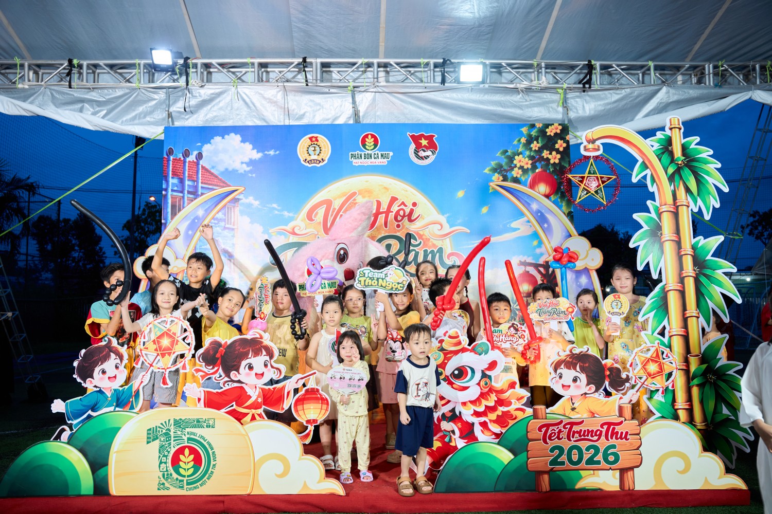 PVCFC tổ chức chương trình Trung thu “Vui hội Trăng rằm – Ươm mầm ước mơ” PVCFC tổ chức chương trình Trung thu “Vui hội Trăng rằm - Ươm mầm ước mơ”
