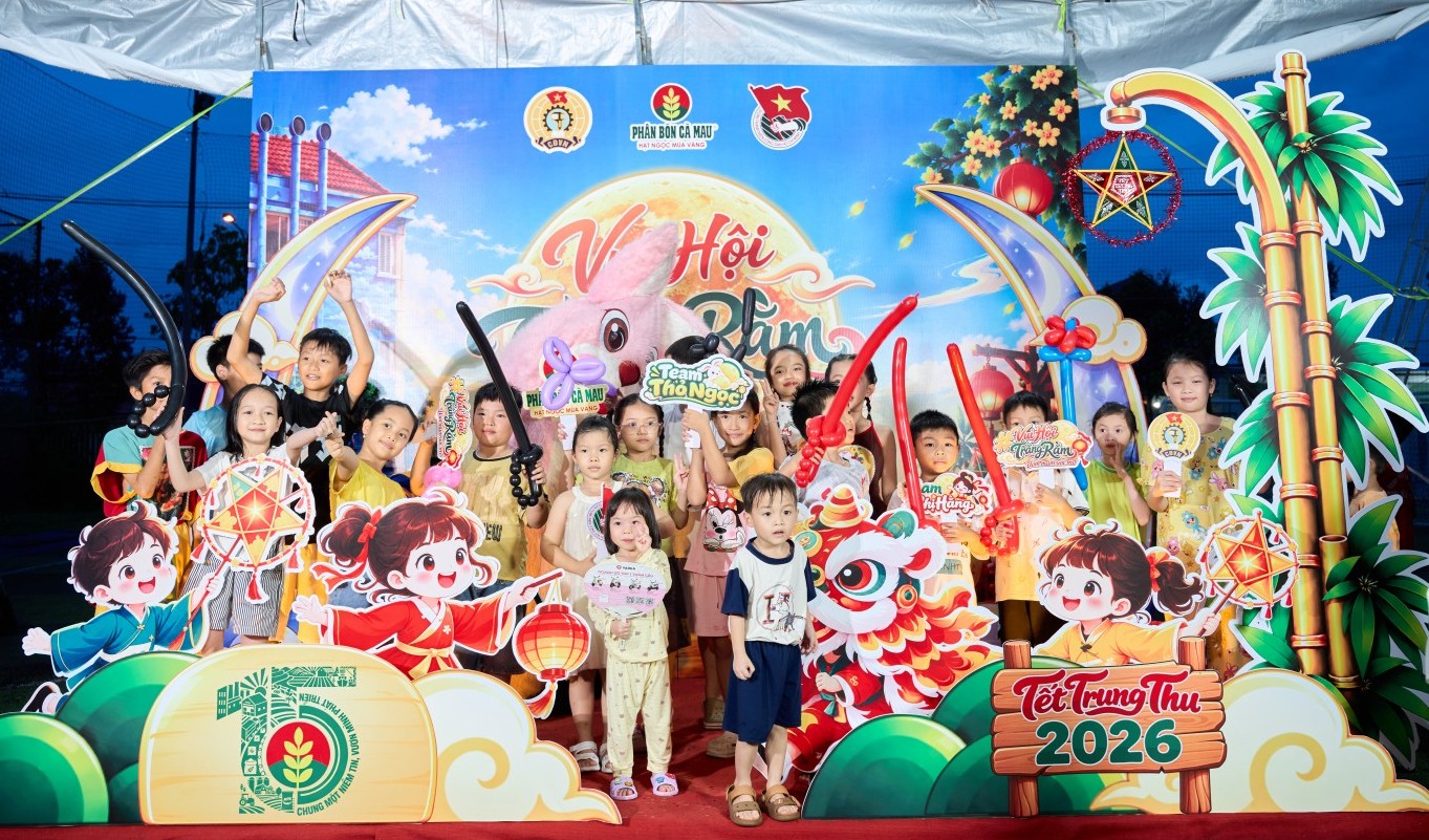 PVCFC tổ chức chương trình Trung thu “Vui hội Trăng rằm - Ươm mầm ước mơ”