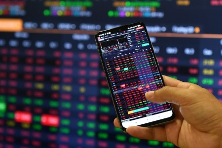 Nhận định thị trường chứng khoán ngày 22/9: Siết chặt quản trị rủi ro
