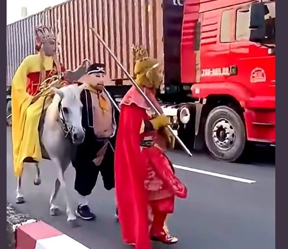 Chọn nhầm sân khấu