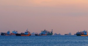 Trafigura lập công ty tàu dầu riêng