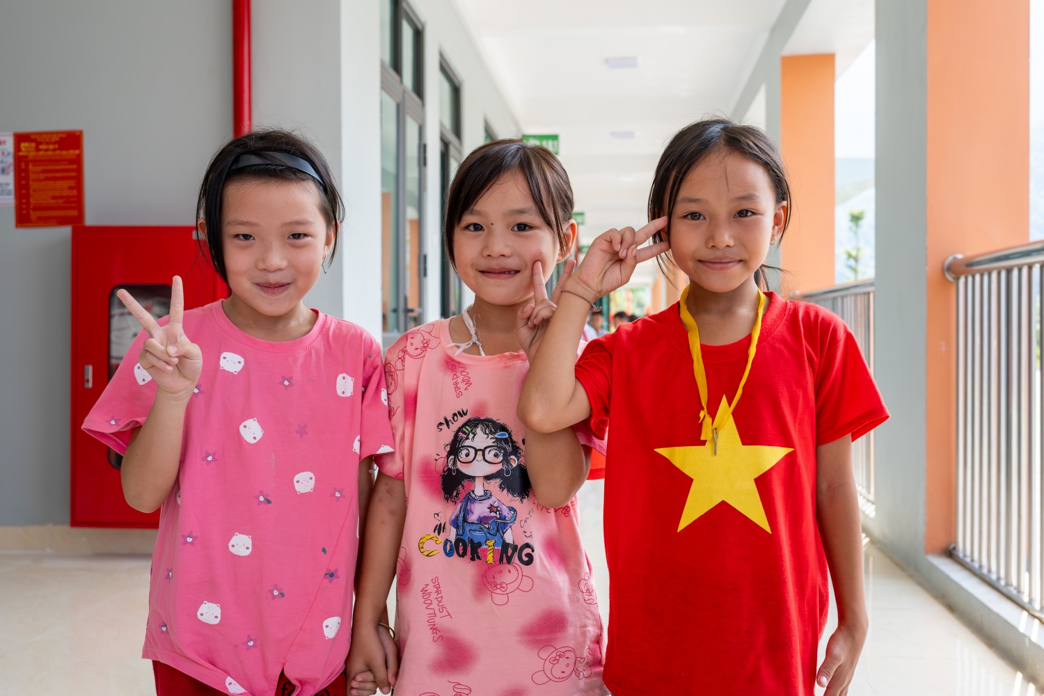 [Chùm ảnh] Đổi thay trong những giờ học đầu tiên dưới mái trường PETROVIETNAM - Phong Thổ