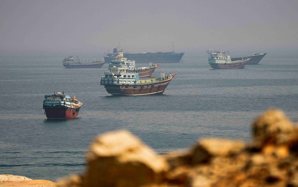 "Điểm nóng" Trung Đông ngày 23/9: Iran để ngỏ khả năng mở lại eo biển Hormuz