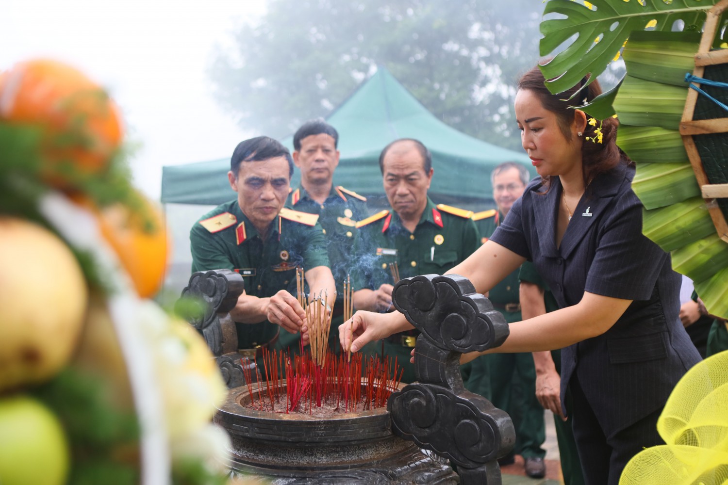 Hội CCB PETROVIETNAM thăm, tìm hiểu thực tế tại Nhà máy Lọc dầu Dung Quất Hội CCB PETROVIETNAM thăm, tìm hiểu thực tế tại Nhà máy Lọc dầu Dung Quất