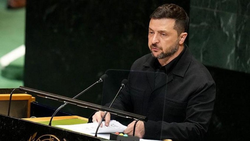 Tổng thống Ukraine Volodymyr Zelensky phát biểu trước Đại hội đồng Liên Hợp Quốc ở New York, Mỹ hôm 23/9. 