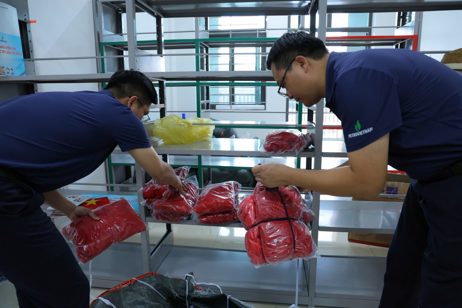 Sẵn sàng đêm hội Trung thu tại Trường PETROVIETNAM - Phong Thổ Sẵn sàng đêm hội Trung thu tại Trường PETROVIETNAM - Phong Thổ