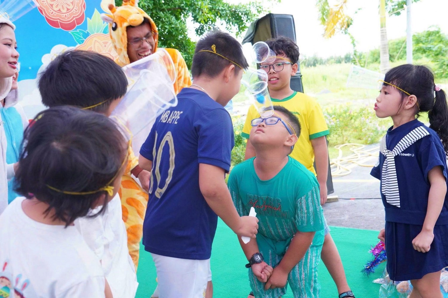 PVCFC chăm lo Tết Trung thu cho con em người lao động PVCFC chăm lo Tết Trung thu cho con em người lao động