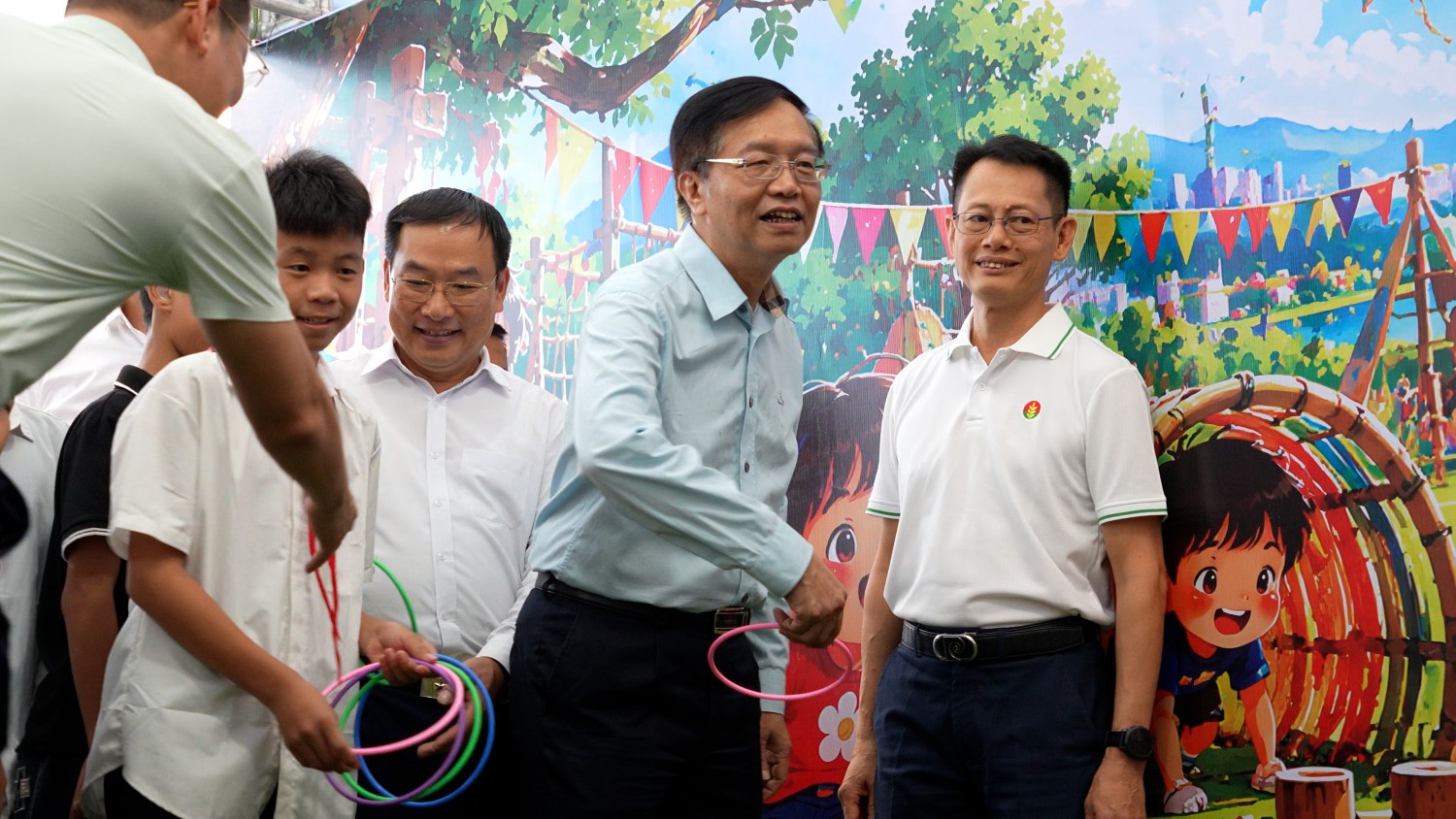 Đặc sắc ngày hội Trung thu tại Trường PETROVIETNAM - Phong Thổ Đặc sắc ngày hội Trung thu tại Trường PETROVIETNAM - Phong Thổ