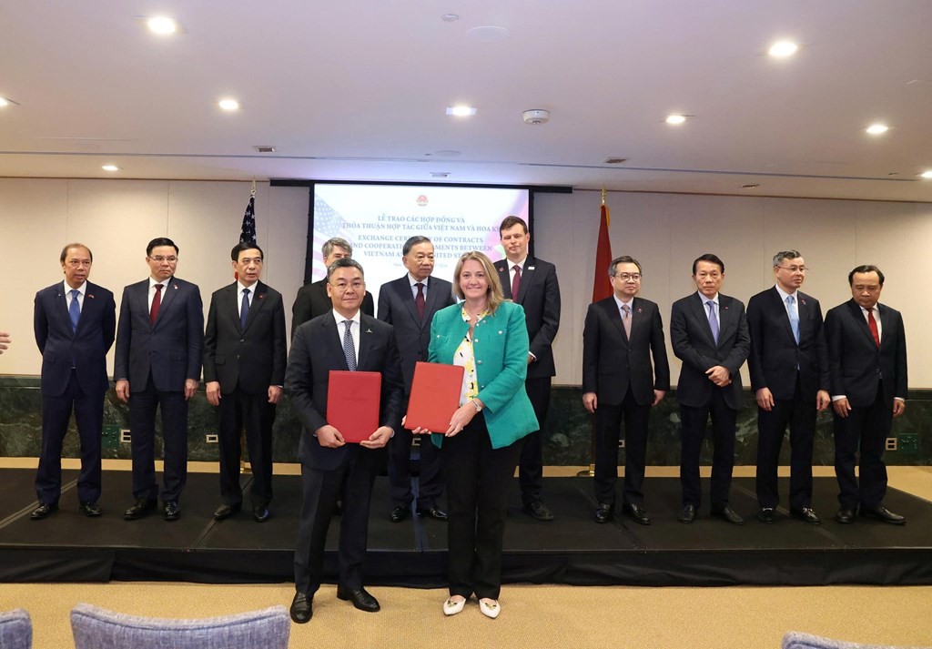 PETROVIETNAM thúc đẩy các dự án năng lượng, làm sâu sắc hợp tác doanh nghiệp Việt Nam - Hoa Kỳ PETROVIETNAM thúc đẩy các dự án năng lượng, làm sâu sắc hợp tác doanh nghiệp Việt Nam - Hoa Kỳ