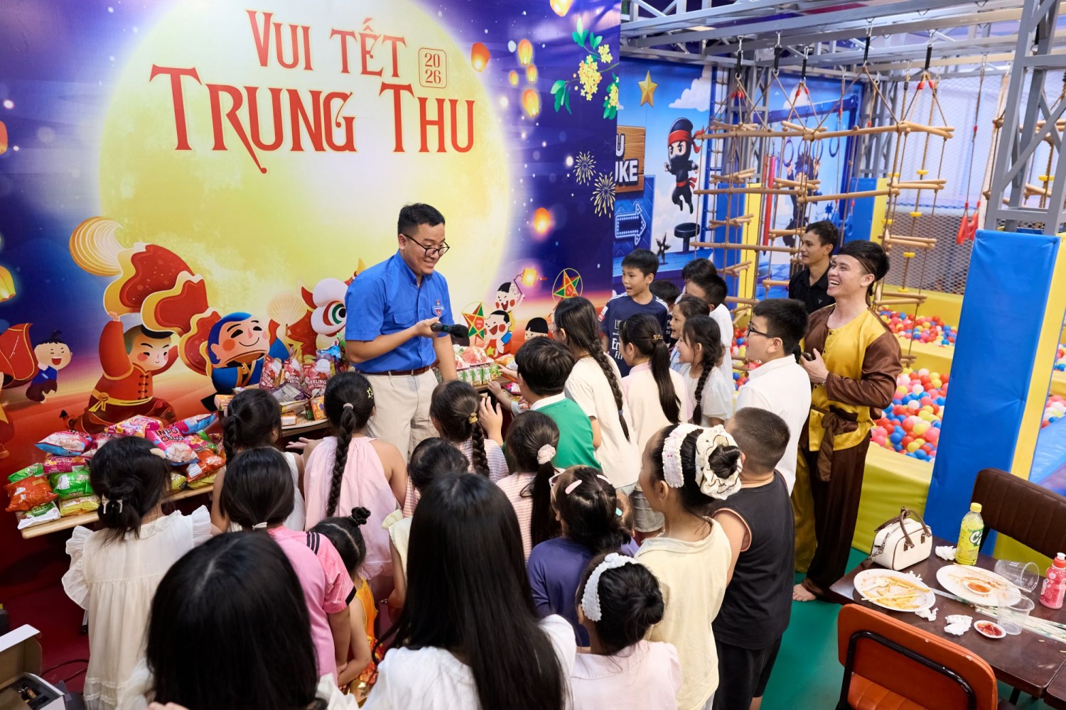PTSC: Vui Tết Trung thu - Gắn kết yêu thương PTSC: Vui Tết Trung thu - Gắn kết yêu thương