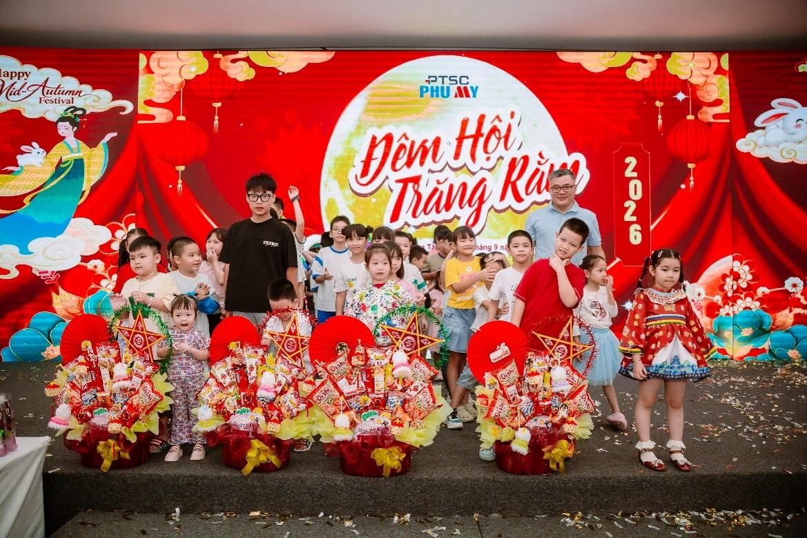 Đêm hội Trăng rằm tại PTSC Phú Mỹ.