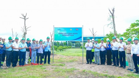 Vườn cây Công đoàn PETROVIETNAM: Mở rộng không gian xanh tại NMNĐ Thái Bình 2