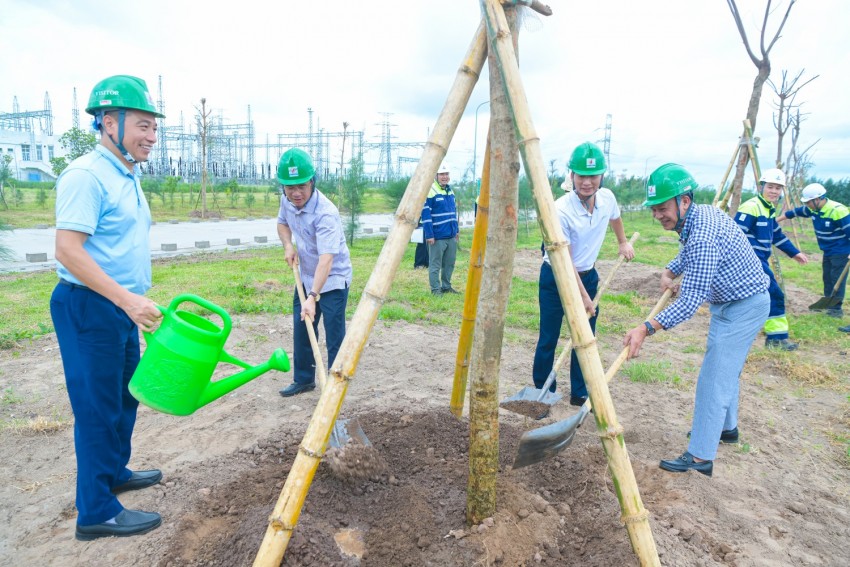 Vườn cây Công đoàn 2026: Góp phần tạo diện mạo xanh cho Nhà máy Nhiệt điện Thái Bình 2