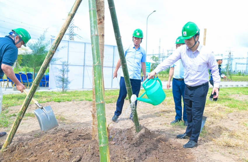 Vườn cây Công đoàn 2026: Góp phần tạo diện mạo xanh cho Nhà máy Nhiệt điện Thái Bình 2