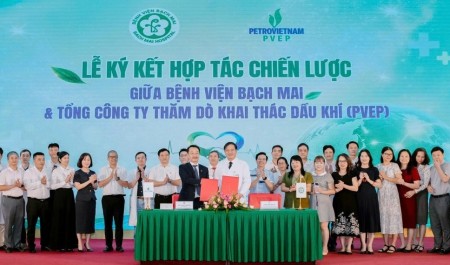PVEP và Bệnh viện Bạch Mai tăng cường hợp tác vì sức khỏe người lao động và cộng đồng