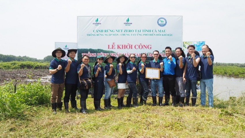 Trồng rừng năm 2026 PVEP-NCS PVEP-NCS phủ xanh thêm 2 ha rừng ngập mặn tại Cà Mau