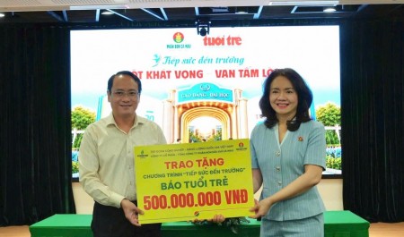 Phân bón Cà Mau tiếp tục đồng hành cùng chương trình “Tiếp sức đến trường”