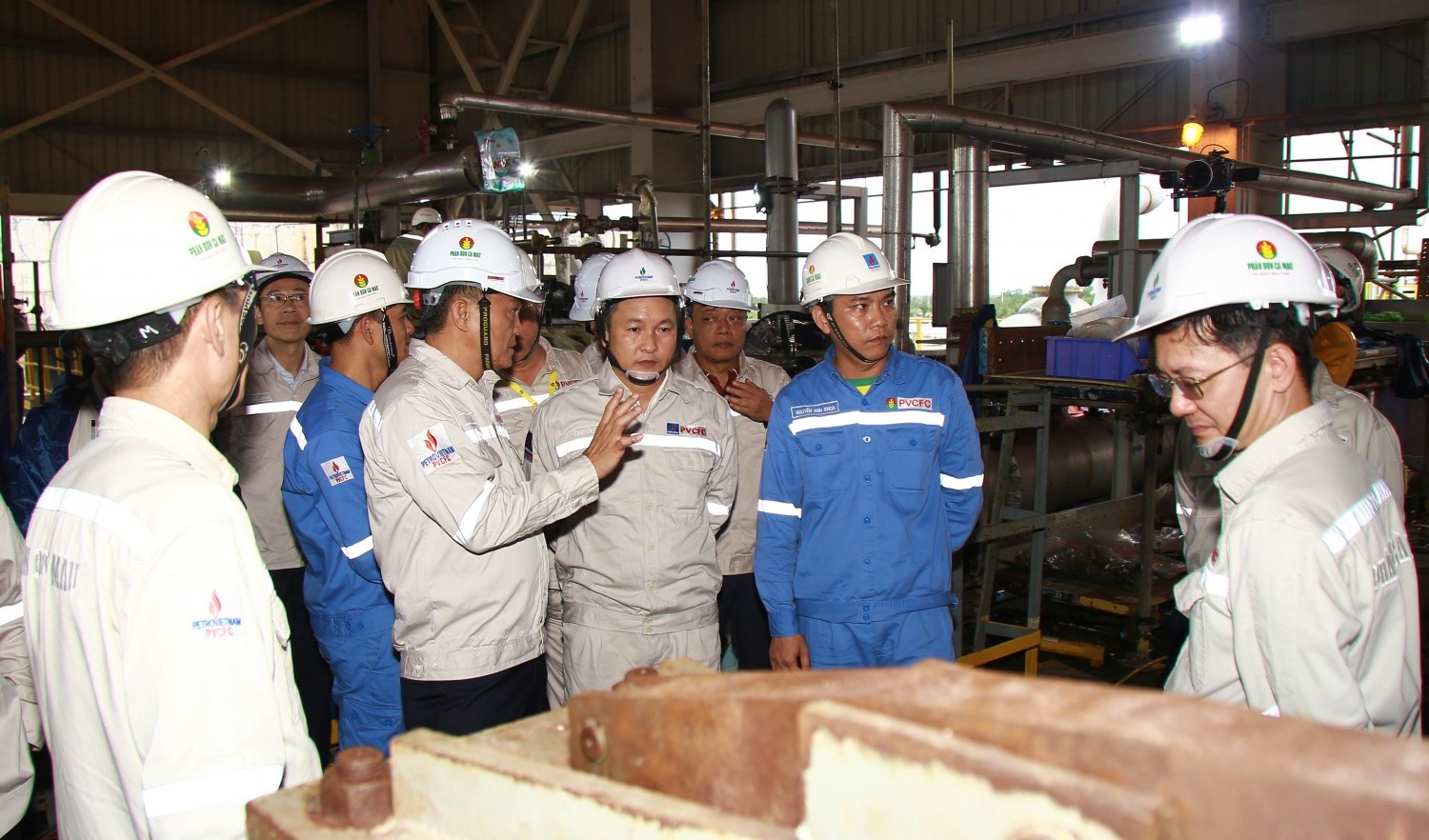 Chạy đua từng giờ trên công trường BDTT Nhà máy Đạm Cà Mau
