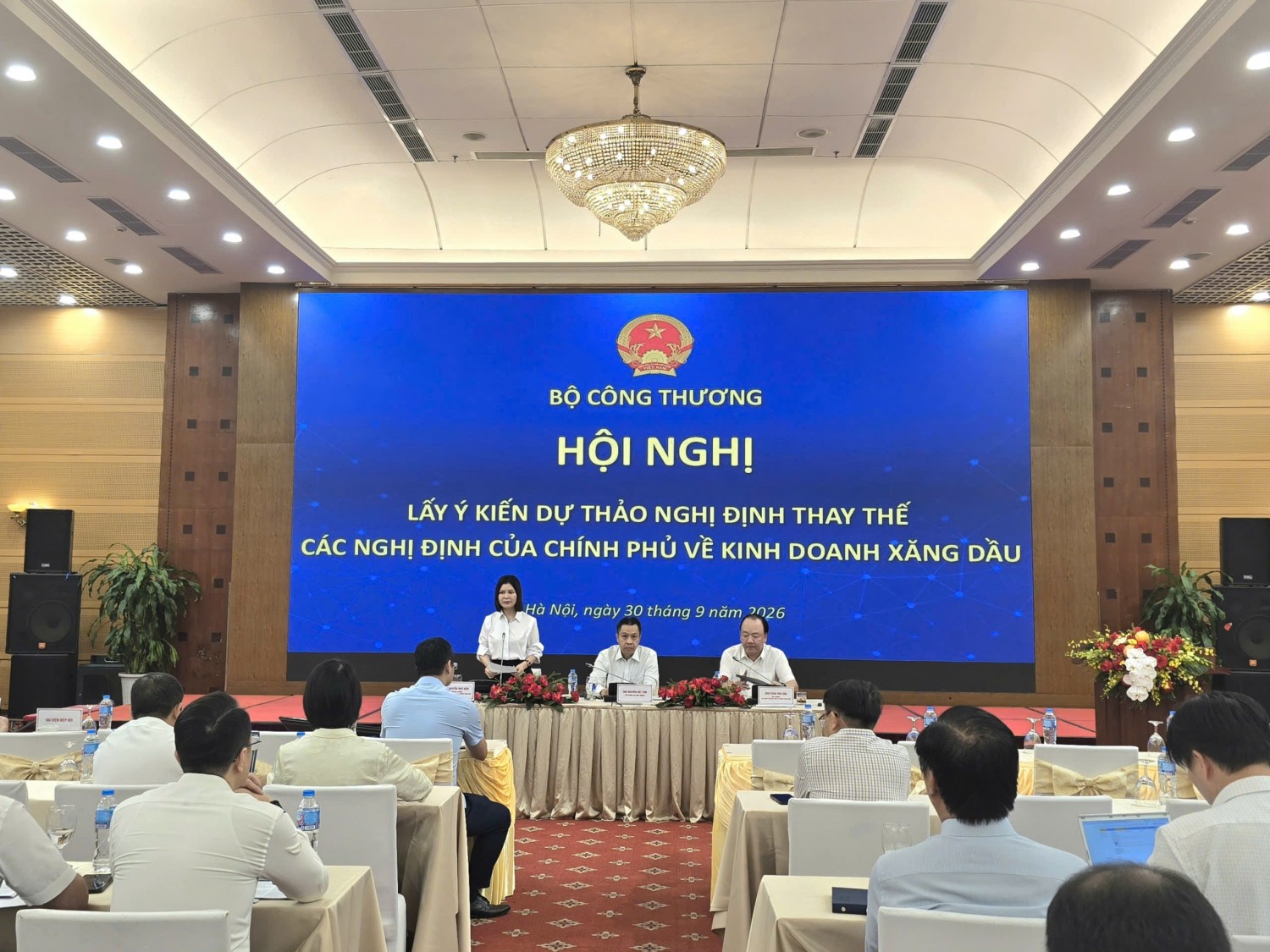 Quản lý giá xăng dầu: Tăng quyền chủ động cho doanh nghiệp