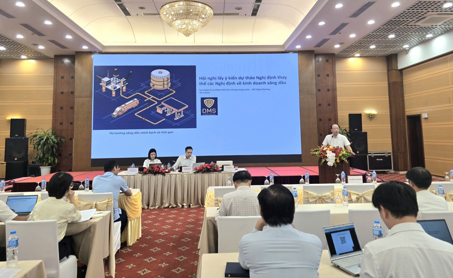 Giảm tầng trung gian, tái cấu trúc thị trường xăng dầu