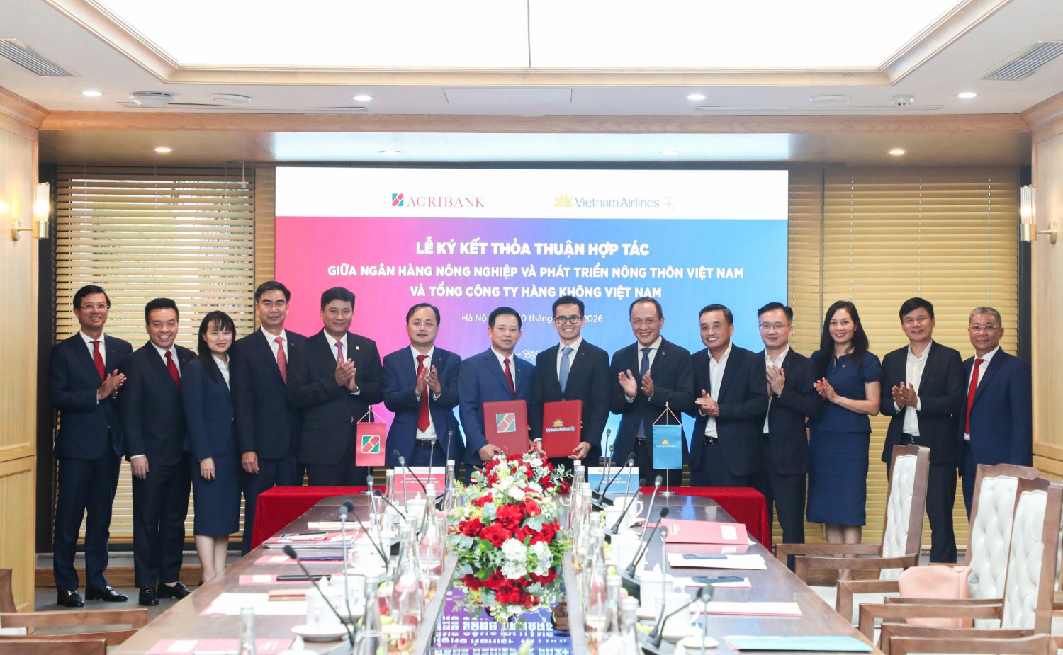 Agribank và Vietnam Airlines mở rộng hợp tác, kết nối hệ sinh thái hàng không - tài chính ngân hàng