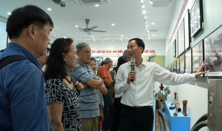 Cán bộ hưu trí Bộ máy QL&ĐH về nguồn, lan tỏa giá trị truyền thống PETROVIETNAM