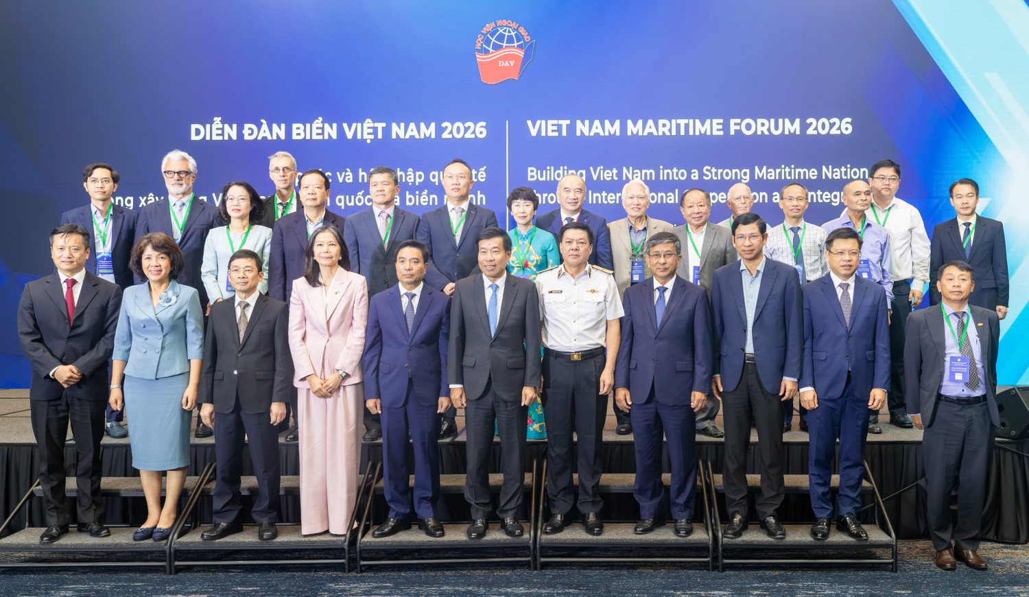 Hợp tác và hội nhập quốc tế trong xây dựng Việt Nam thành quốc gia biển mạnh Hợp tác và hội nhập quốc tế trong xây dựng Việt Nam thành quốc gia biển mạnh