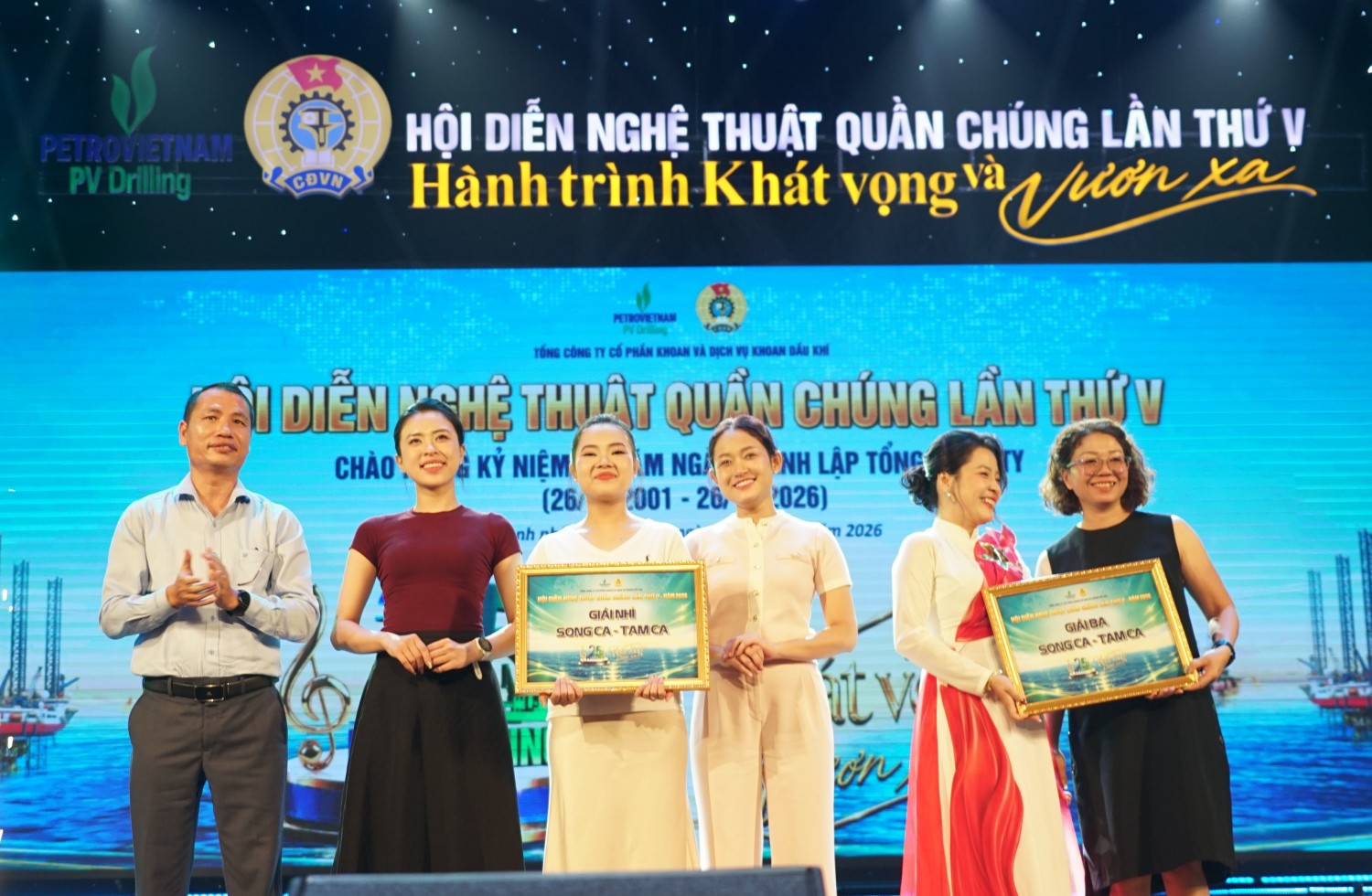 Hội diễn Nghệ thuật quần chúng lần thứ V: Bồi đắp sức mạnh văn hóa PV Drilling Hội diễn Nghệ thuật quần chúng lần thứ V: Bồi đắp sức mạnh văn hóa PV Drilling