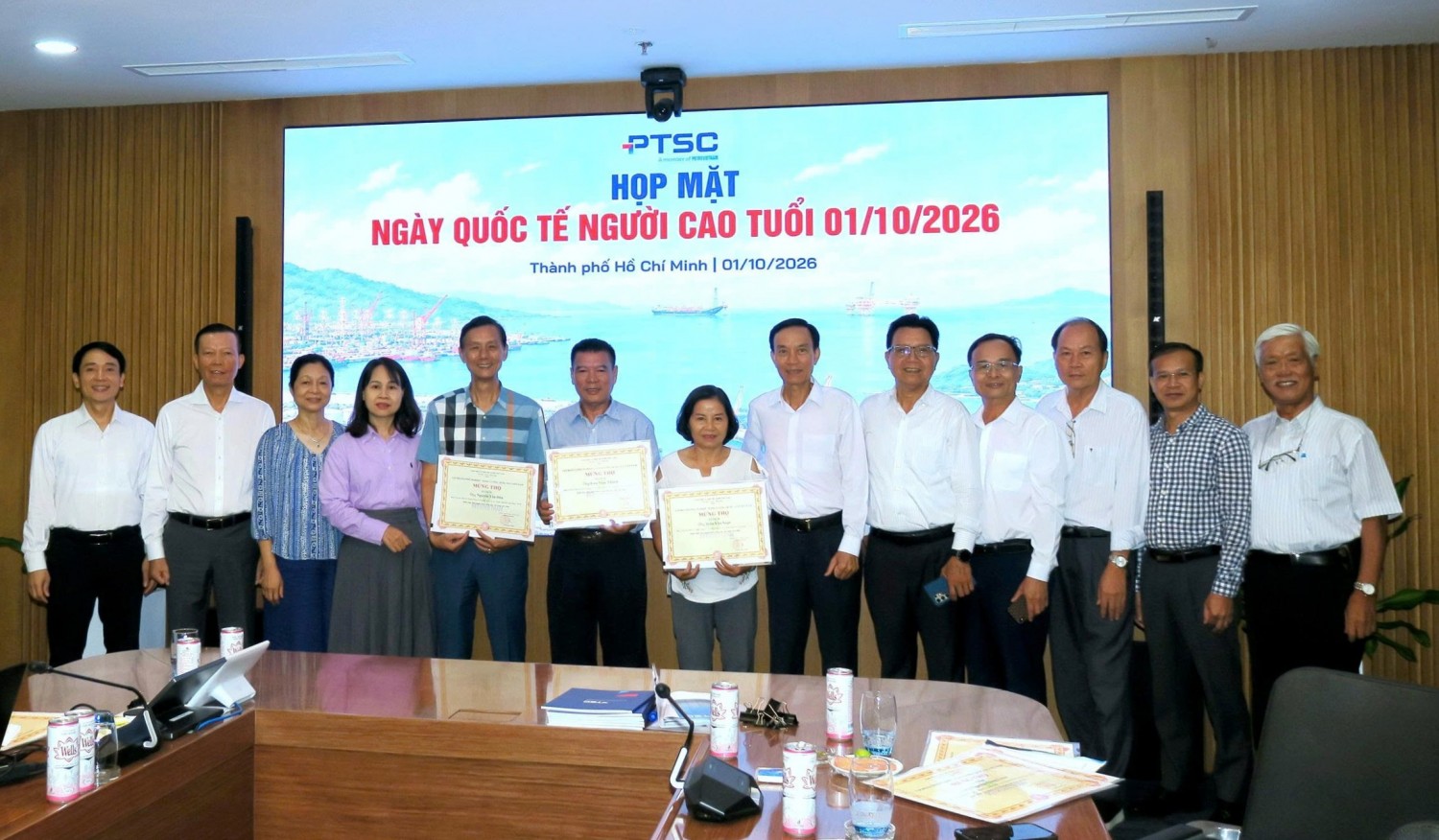PTSC: Bồi đắp nghĩa tình, gắn kết các thế hệ